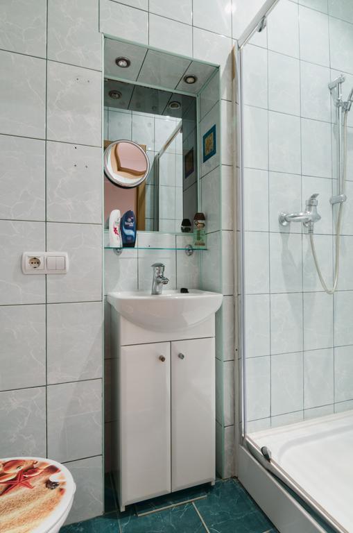 Apartamenty Lesi Ukrainky 17 Lviv Exterior photo